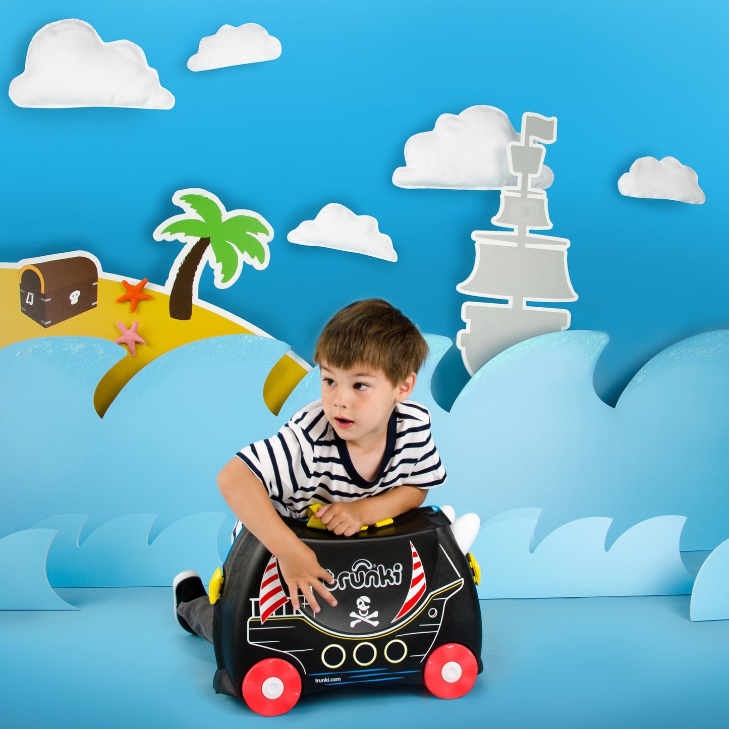 Pedro-the-Pirate-Ship-Trunki-Image7
